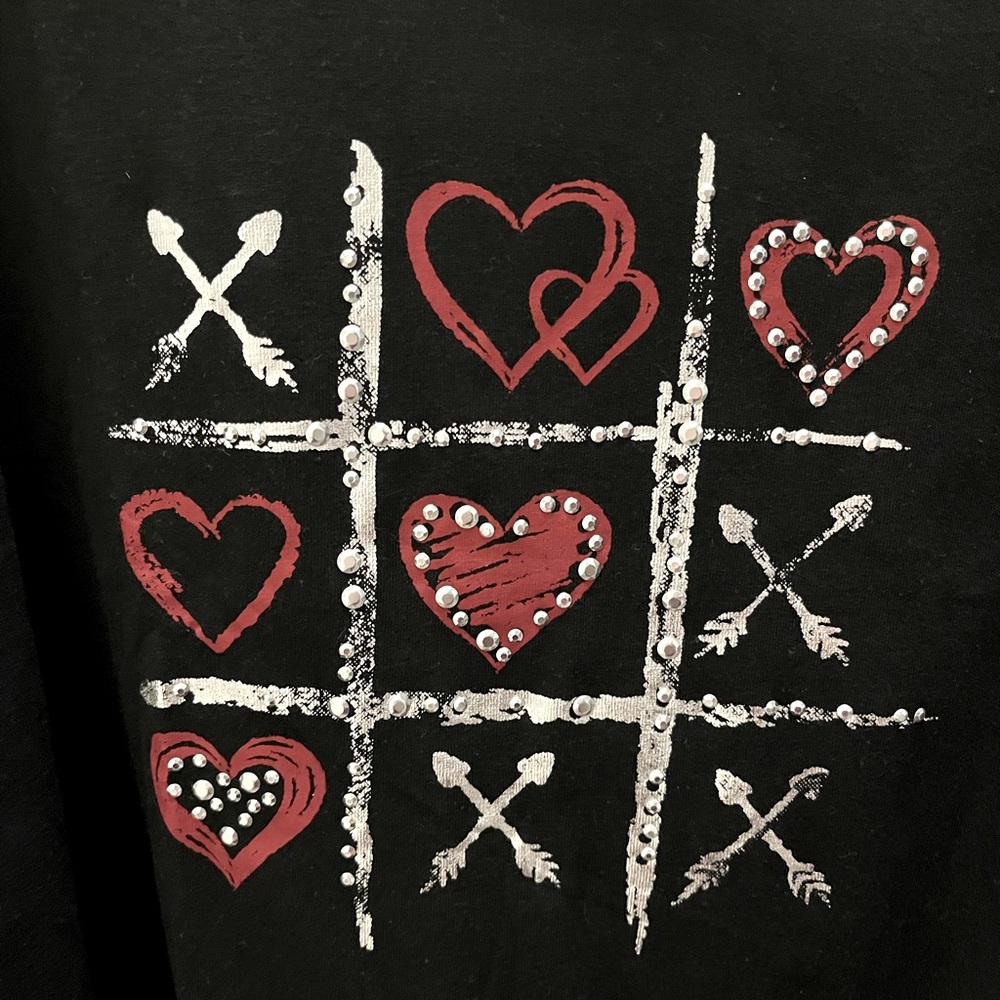 Catherine’s Black 3/4 sleeve knit heart top